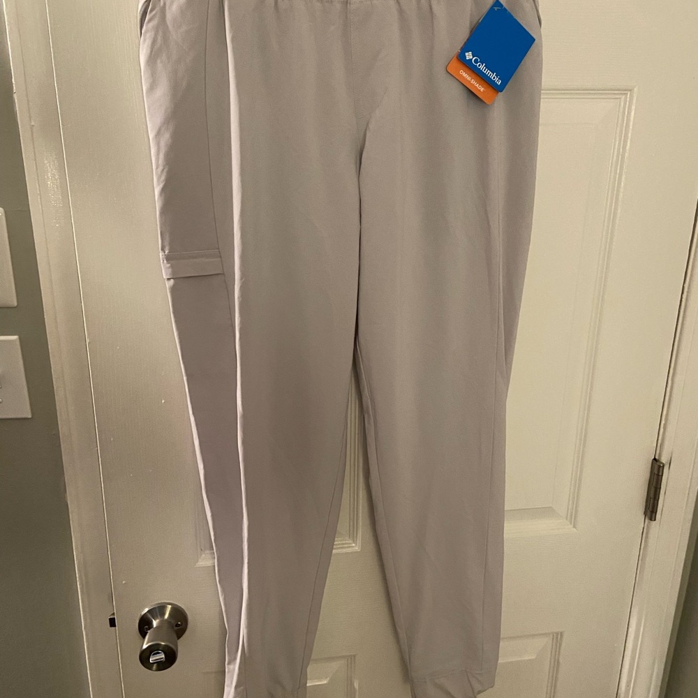 Columbia light Gray joggers for Hiking Comfort